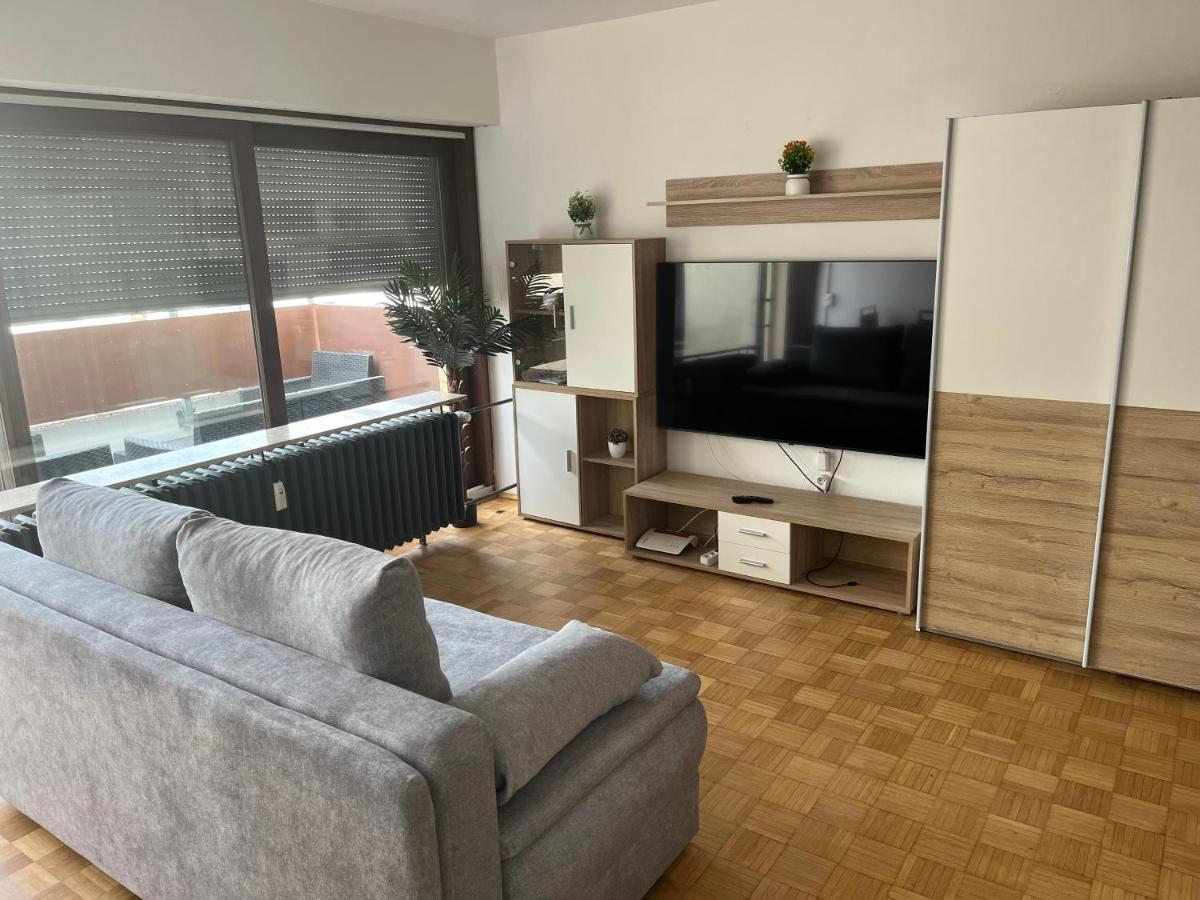 Apartment Naehe Hauptbahnhof Und Innenstadt ヴュルツブルク エクステリア 写真