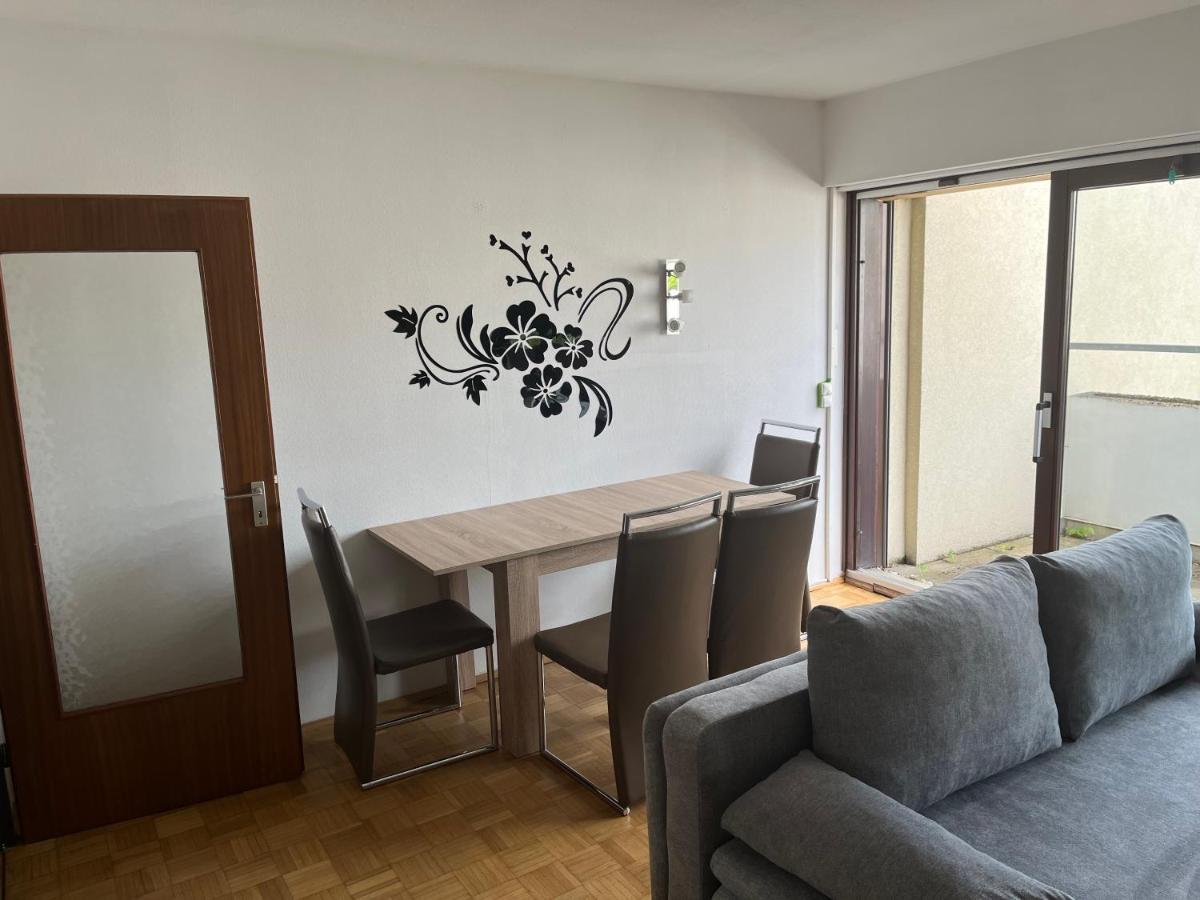 Apartment Naehe Hauptbahnhof Und Innenstadt ヴュルツブルク エクステリア 写真